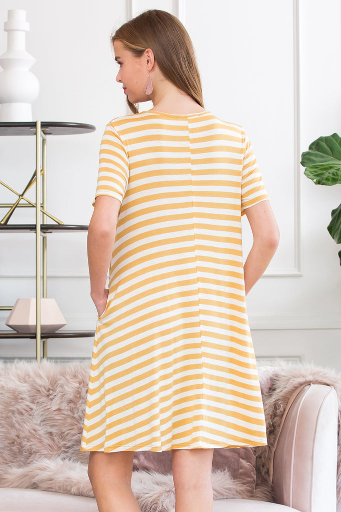 Short Sleeved Striped Pocket Dress