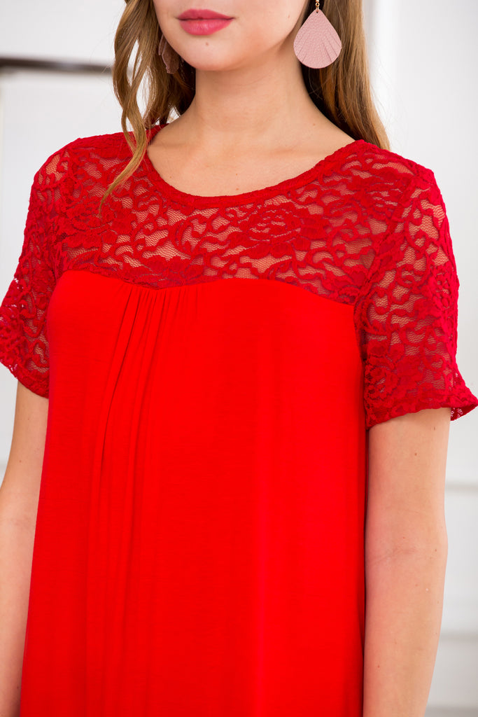 Short Sleeve Pleated Lace Detail Dress