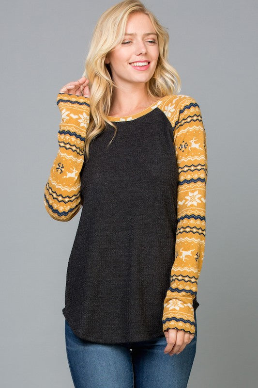 Reindeer Print Raglan Sleeves Top