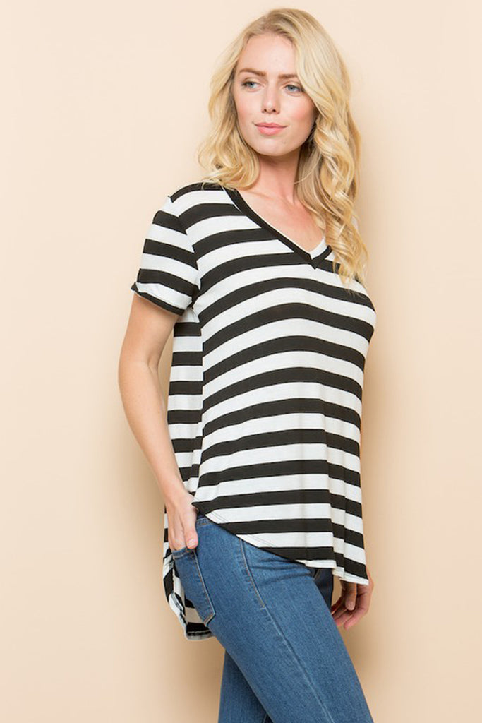 Short Sleeves Striped Pattern V-Neck Top