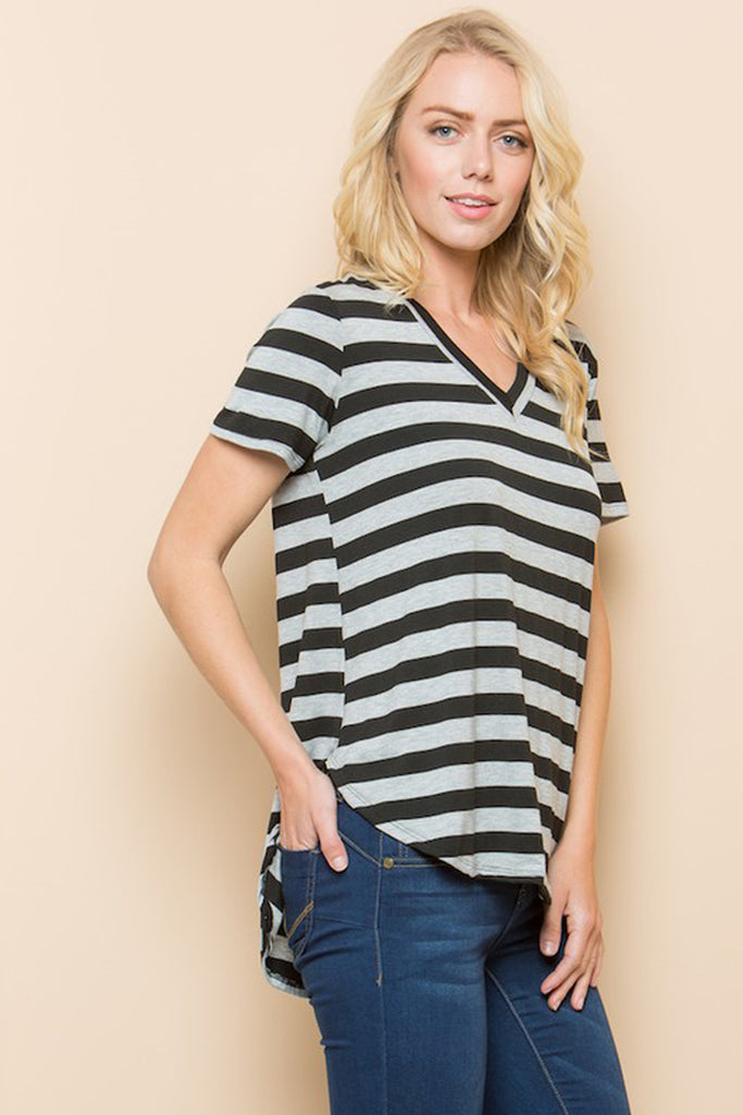 Short Sleeves Striped Pattern V-Neck Top